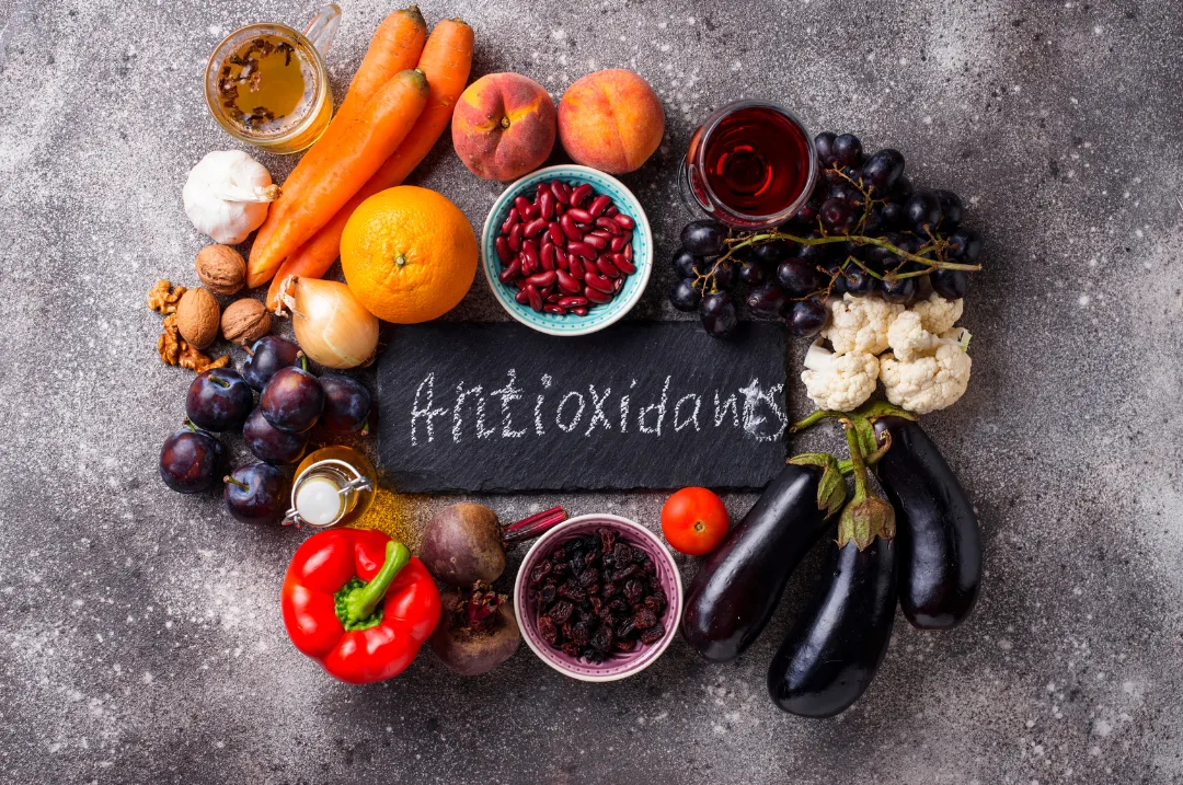 Antioxidants help protect the body's cells from damage caused by free radicals.