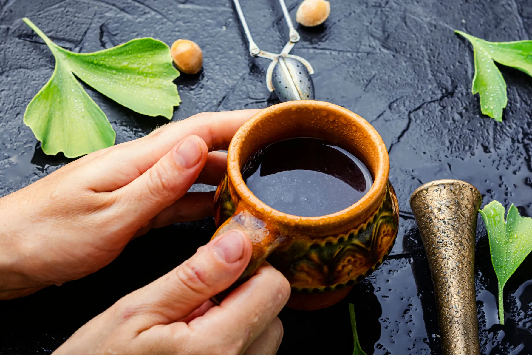 Ginkgo tea is a form of liquid extracts and is a convenient way to benefit from this plants benefits. 